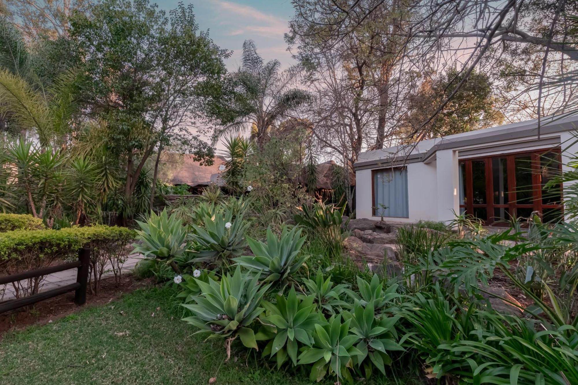 Villa Africa Boutique Hotel & Spa Pretoria-Noord エクステリア 写真